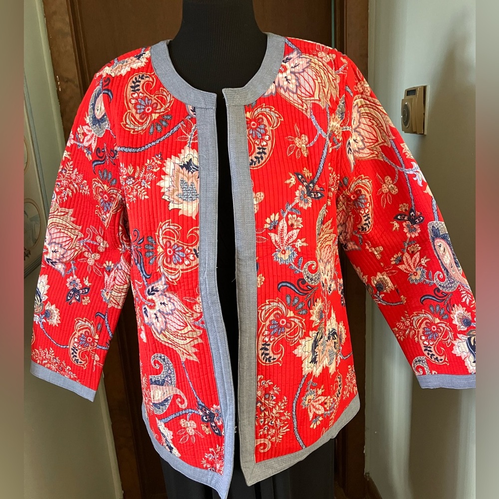 Talbots Floral Paisley Quilted Jacket Size Large in Red Tan Blue Pink Ecru NWT